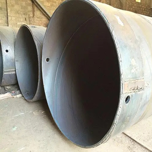 新乡钢护筒的生产工艺主要包括以下步骤